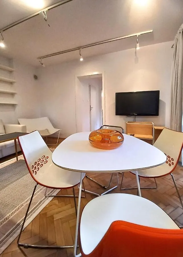 Warsaw Concierge Saska Viaduct Apartment Poland